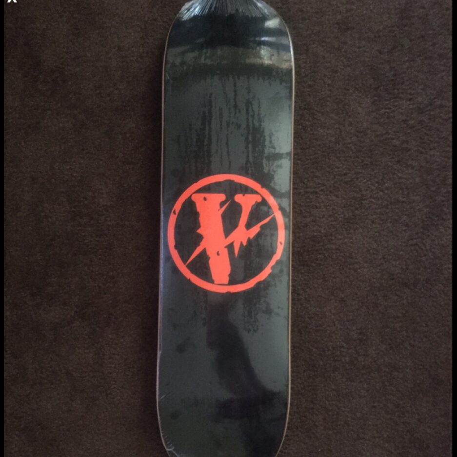 Vlone x Fragment Skateboard